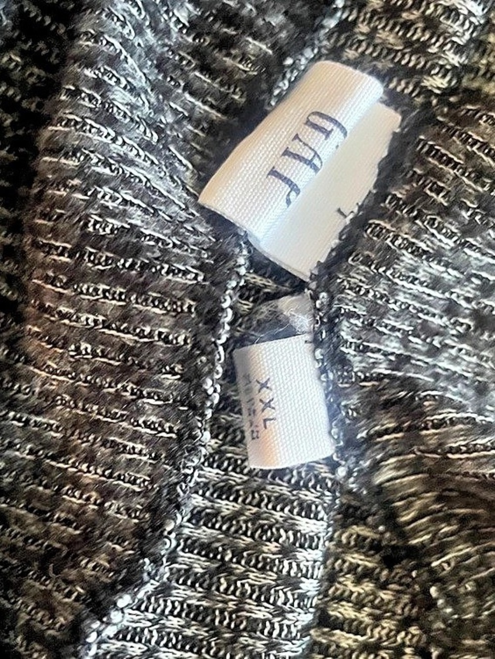 J.Jill Long Sleeve Top in Black & Gray XXL Like New - Picture 6 of 8